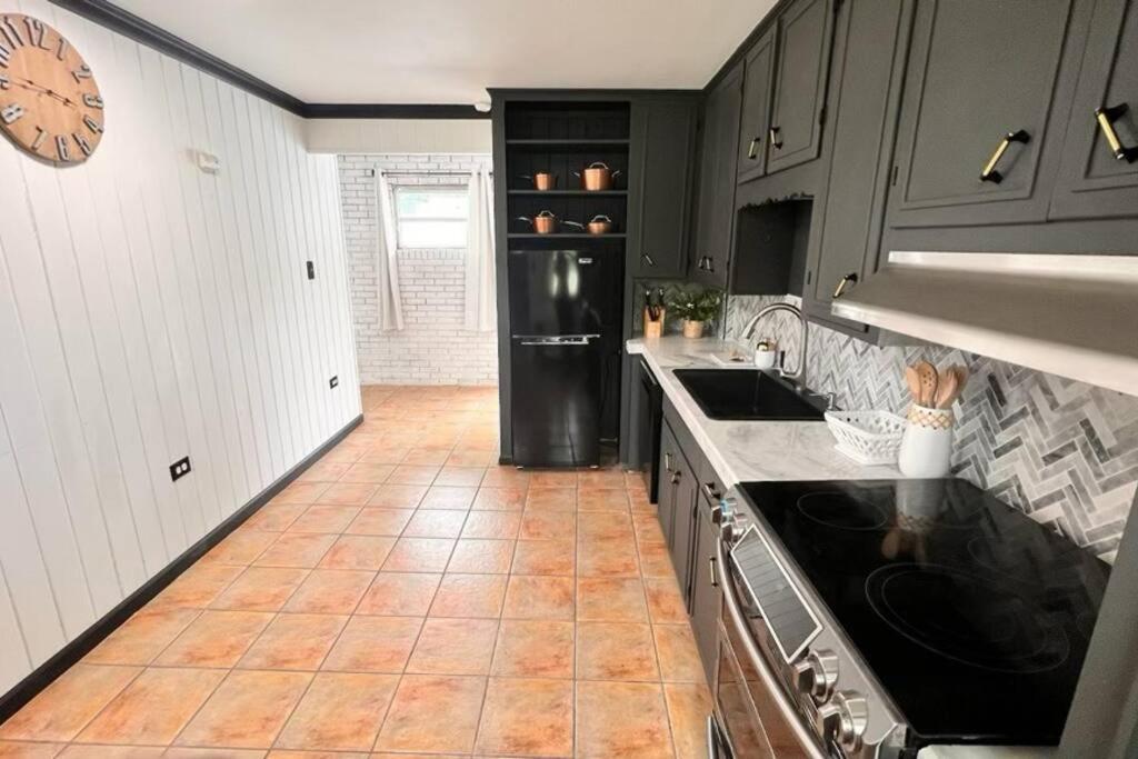 דלטון Small Rental For Couple Getaway מראה חיצוני תמונה